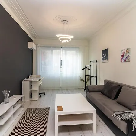 Apartman Degraf Stylish Downtown Gallery *